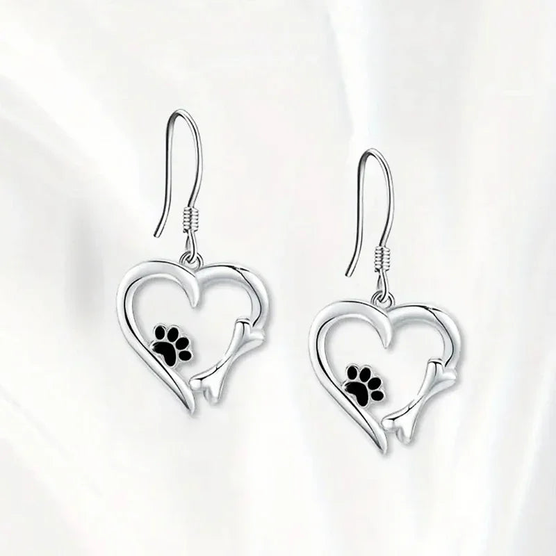 Heart-Shaped Dangle Earrings with Paw Print – Playful Silver Jewelry