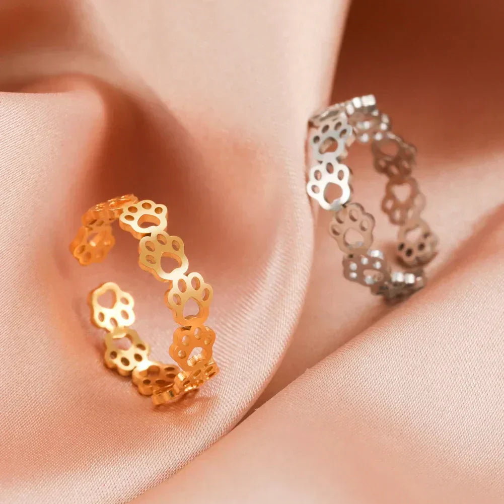 Paw Ring Made of Stainless Steel – Adjustable Finger Ring with Animal Motif for Women